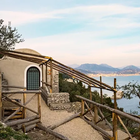 Almaris Vakantiehuis